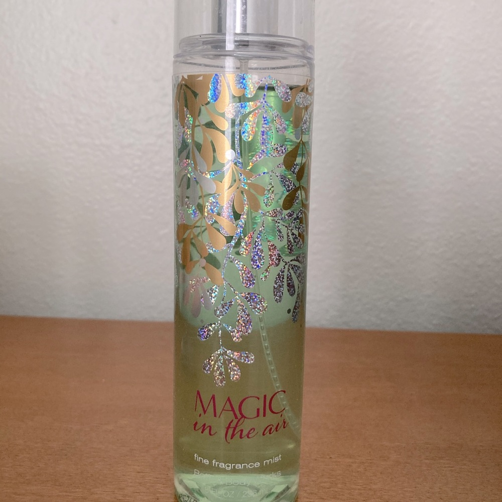 ✨Bath & Bodyworks Magic in the Air ✨